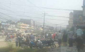 झापामा प्रहरीको गोली लागि २ को मृत्यु