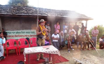 जाजरकोटका नेता मतदाताको घर आँगनमा