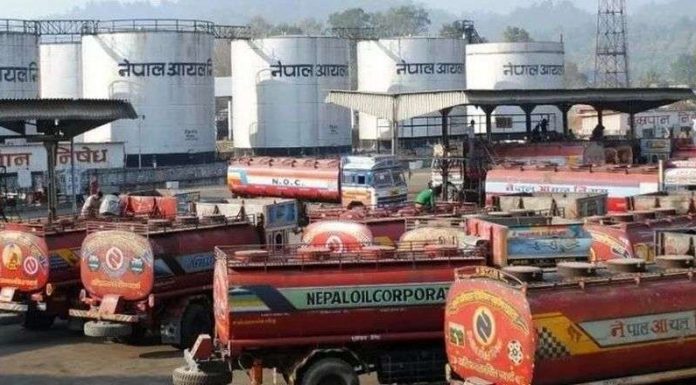 फेरी बढ्यो इन्धनको मूल्य