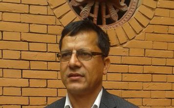 लोकतान्त्रिक पार्टी नेतृत्वको, अलोकतान्त्रिक चरीत्र