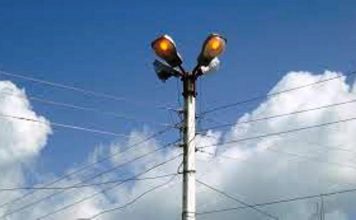 एक बर्षमै बिग्रिए ललितपुर महानगरका सडक बत्ती