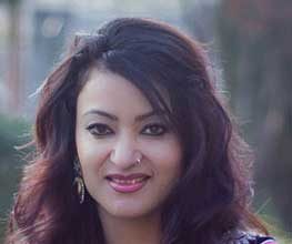 ‘ए मेरो हजुर ४’ र ‘भागवत गीता’ दुवै चलचित्र बनाउने तरखरमा झरना
